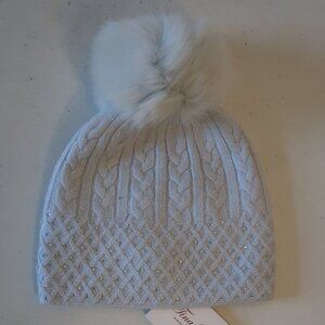 NWT Womens Bloomingdale's Light Blue Crystal Fox Fur Pompom Beanie Hat OS